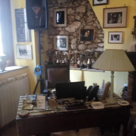 Il Casale Dell'abate - Guardea Umbria Bed & Breakfast