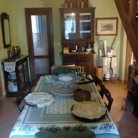Il Casale Dell'abate - Guardea Umbria Bed & Breakfast *